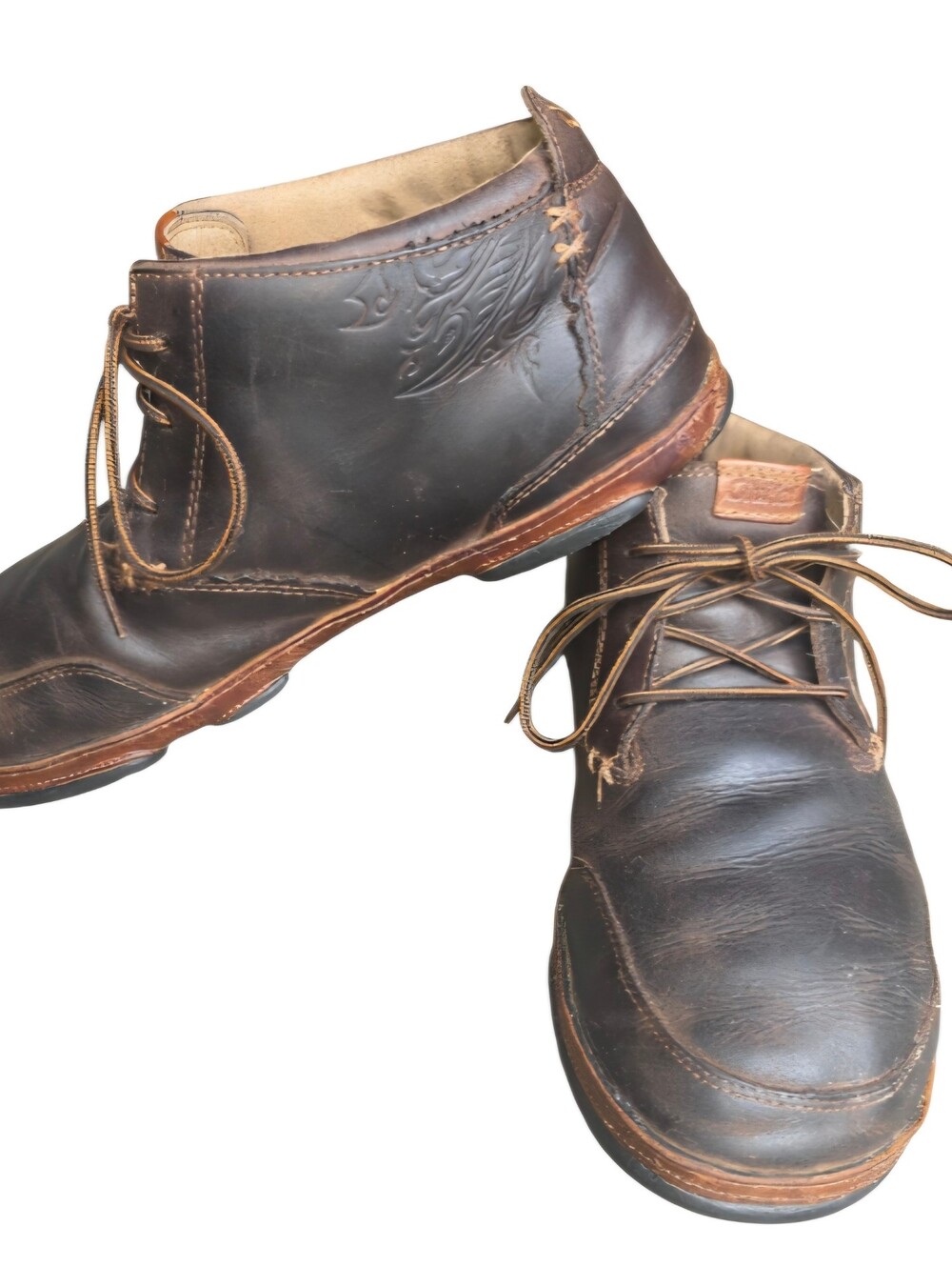 OluKai Kamuela Men's Chukka Boots Shoes dark brown leather. Size 9.